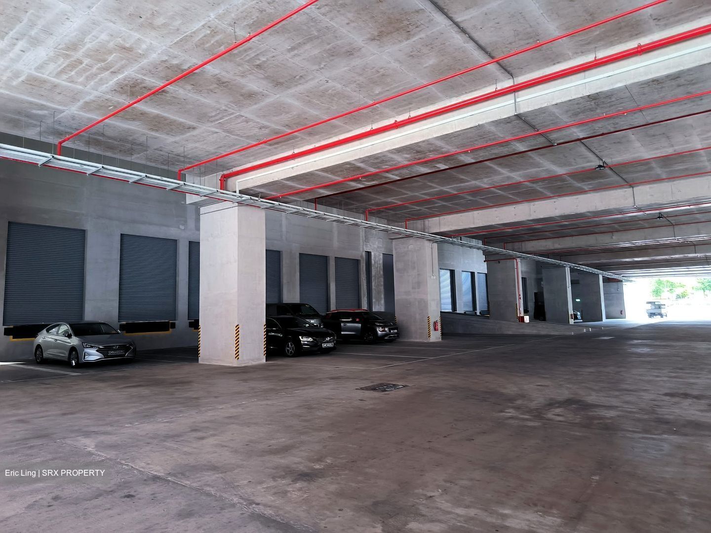Toh Guan Road East (D22), Warehouse #535828551